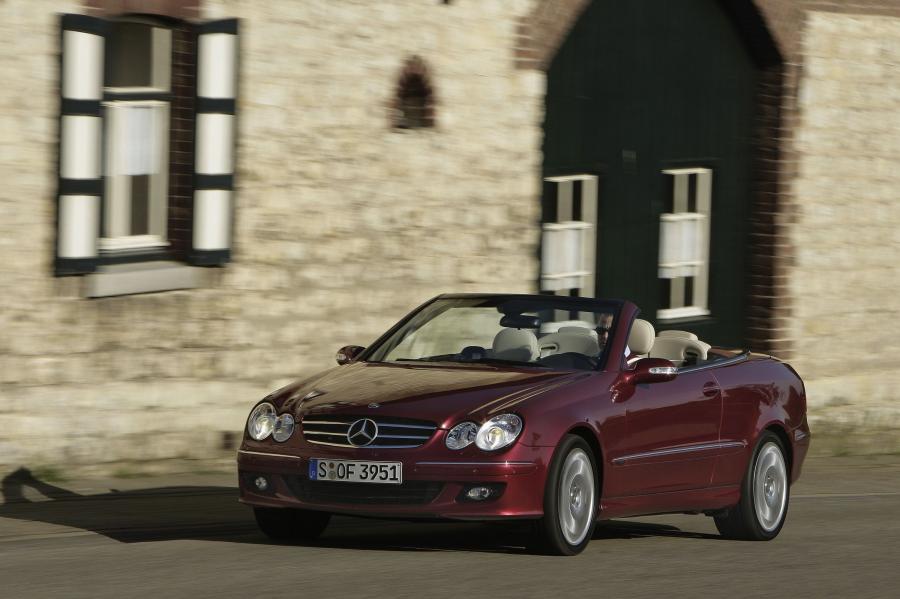  Mercedes-Benz CLK320 CDi Cabriolet 2007 года  (фото 12 из 35)